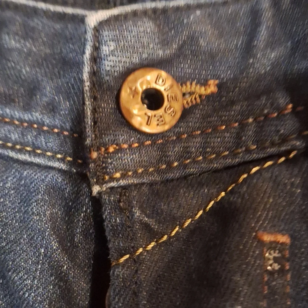Diesel Jeans 32 "FITS SMALLER" - Picture 5 of 9